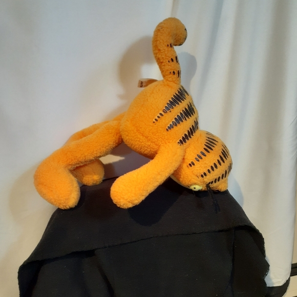 Garfield Plush Toy Berber Stuffed Long-Legged 🇨🇦$12.50 Canada shipping - Picture 9 of 16
